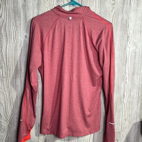Women Nike Dri-Fit Pullover size Medium - Picture 6 of 6